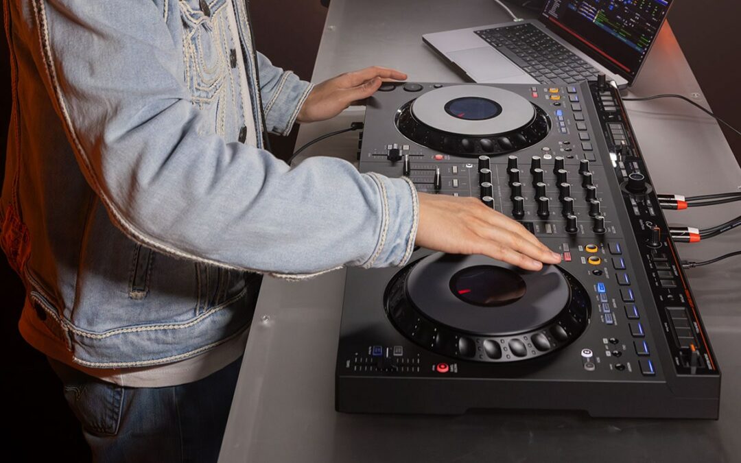 AlphaTheta DDJ-GRV6 : le nouveau contrôleur DJ performant et abordable